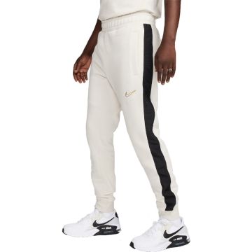 NKK3094LB-NIKE-FLC-JOGGER-BROWN-FN0246-104--V1