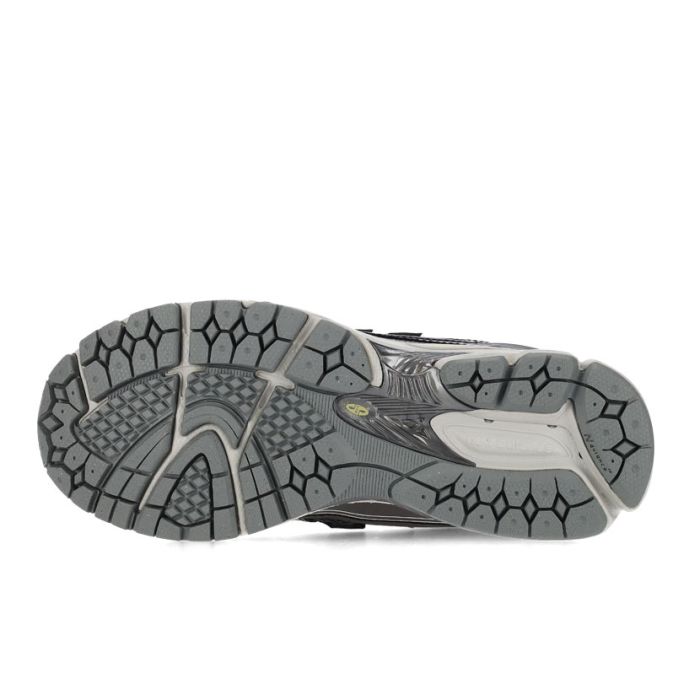 New Balance U1906R Shoes Mens Grey| Side Step