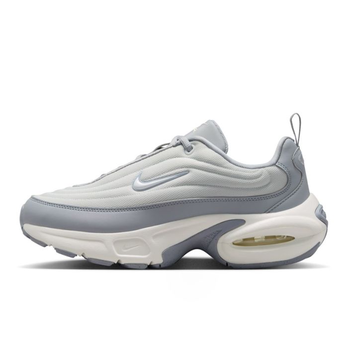 NKK3253WG-NIKE-AIR-MAX-WLF-GRY-HF3053-011_-V1 NKK3253WG-NIKE-AIR-MAX-WLF-GRY-HF3053-011_-V1