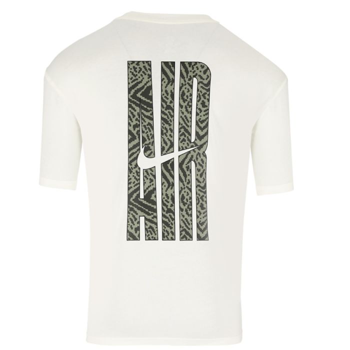 sportscene nike t shirts