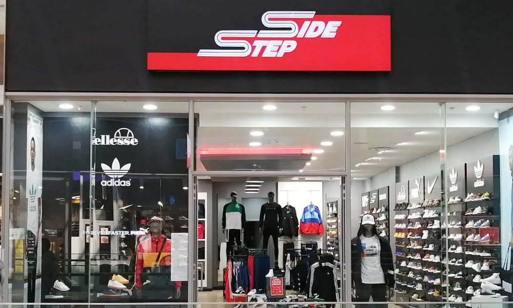 Mall Of The South Side Step Store Side Step